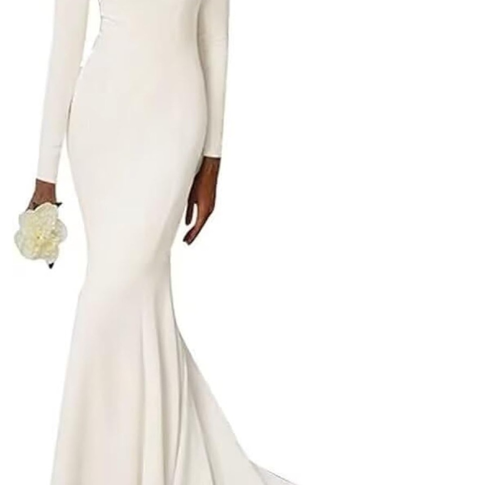 Elegant White Long Sleeve Dress